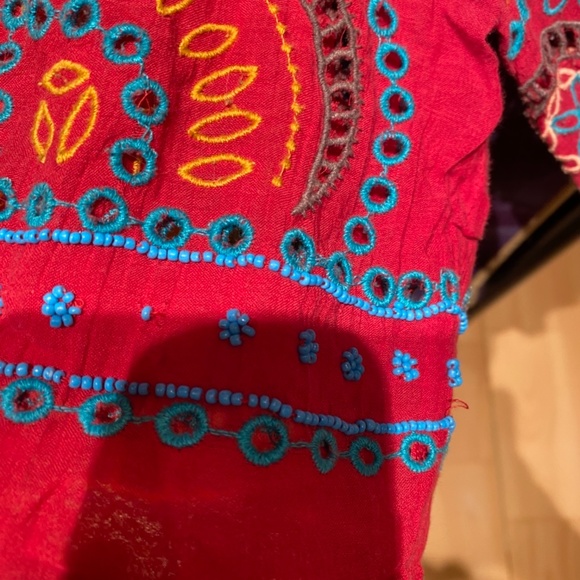 Red cotton crop top with bead work - Picture 10 of 13